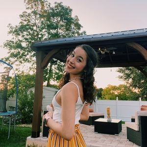 Meet your Posher, Vanessa